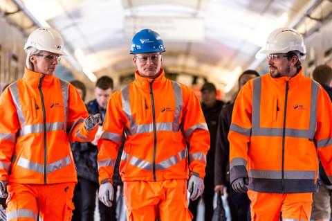 SSE Enterprise Rail Staff in Station Environment May 2018