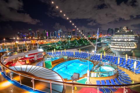Miami in the morning the skyline of downtown miami florida is seen in the background from atop of on t20 Wxe Bk4